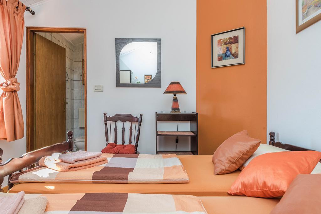 Apartments Eva Sukošan 외부 사진